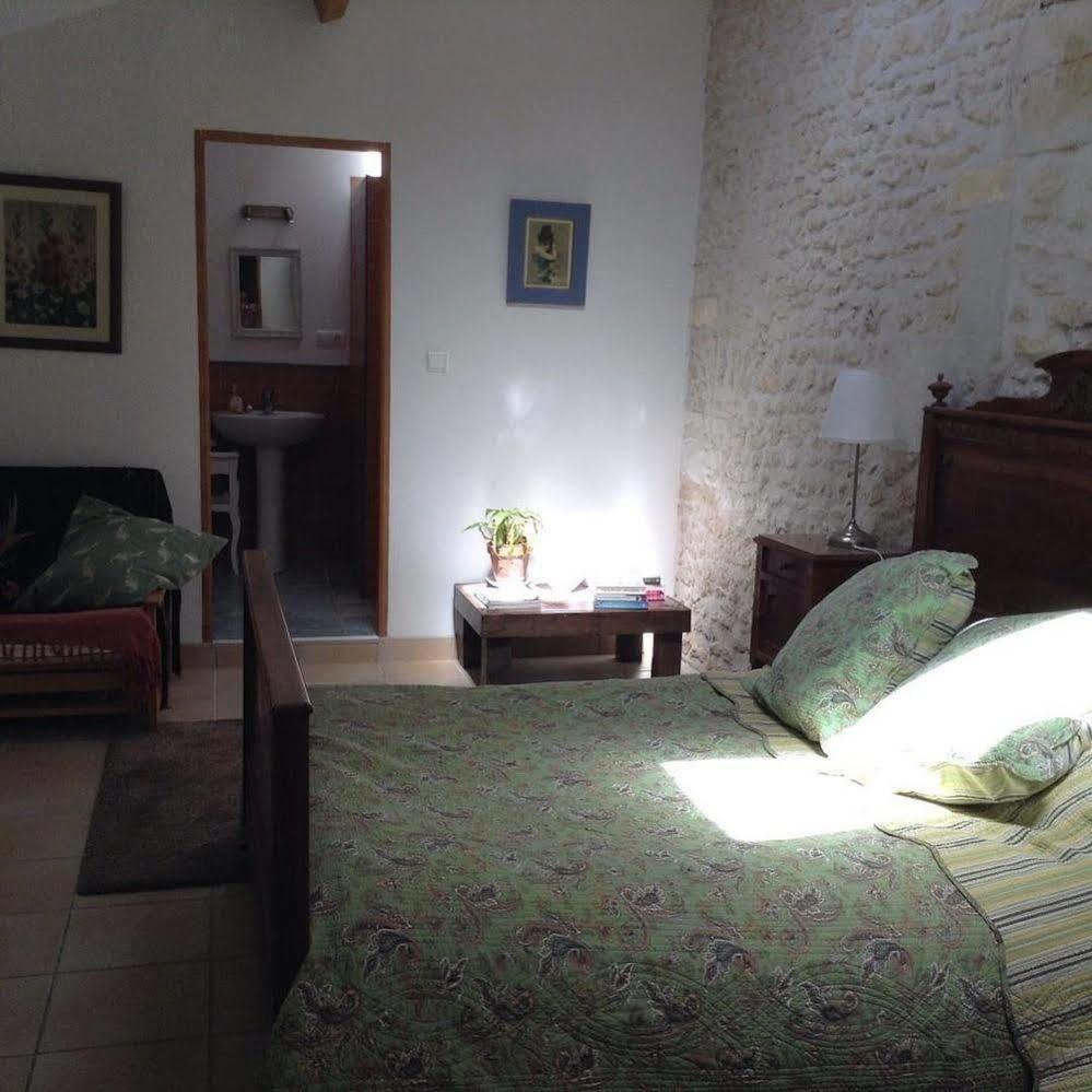 Gite Du Calme 3 Star Bed & Breakfast Cognac Cherac Luaran gambar