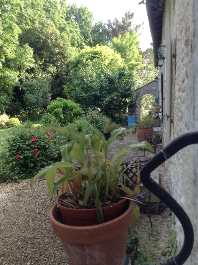 Gite Du Calme 3 Star Bed & Breakfast Cognac Cherac Luaran gambar